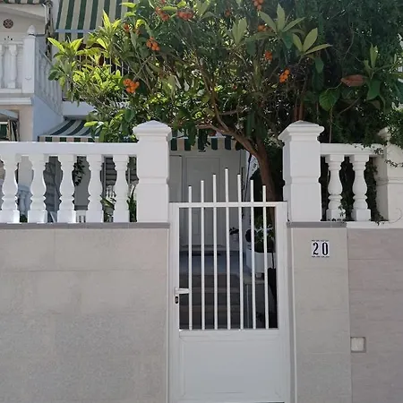 Apartament Majuelos *